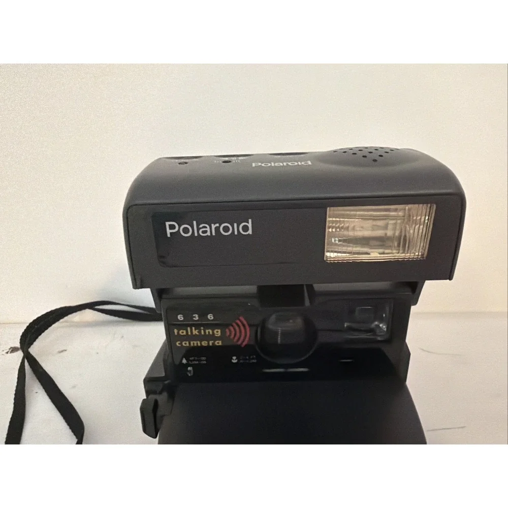 Vintage Polaroid 636 Talking Camera Retro 600 Film Instant Camera Black